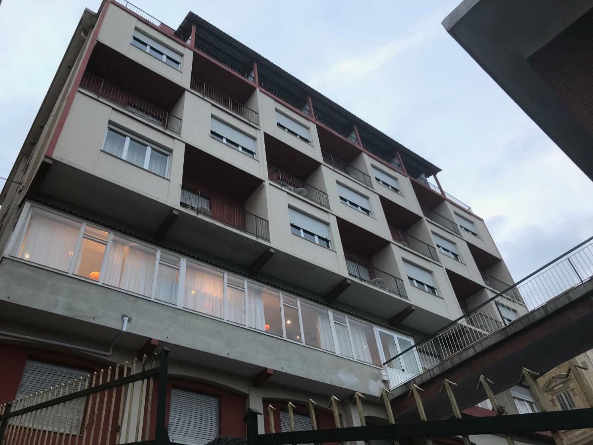 罗比尼亚酒店 因佩里亚 外观 照片